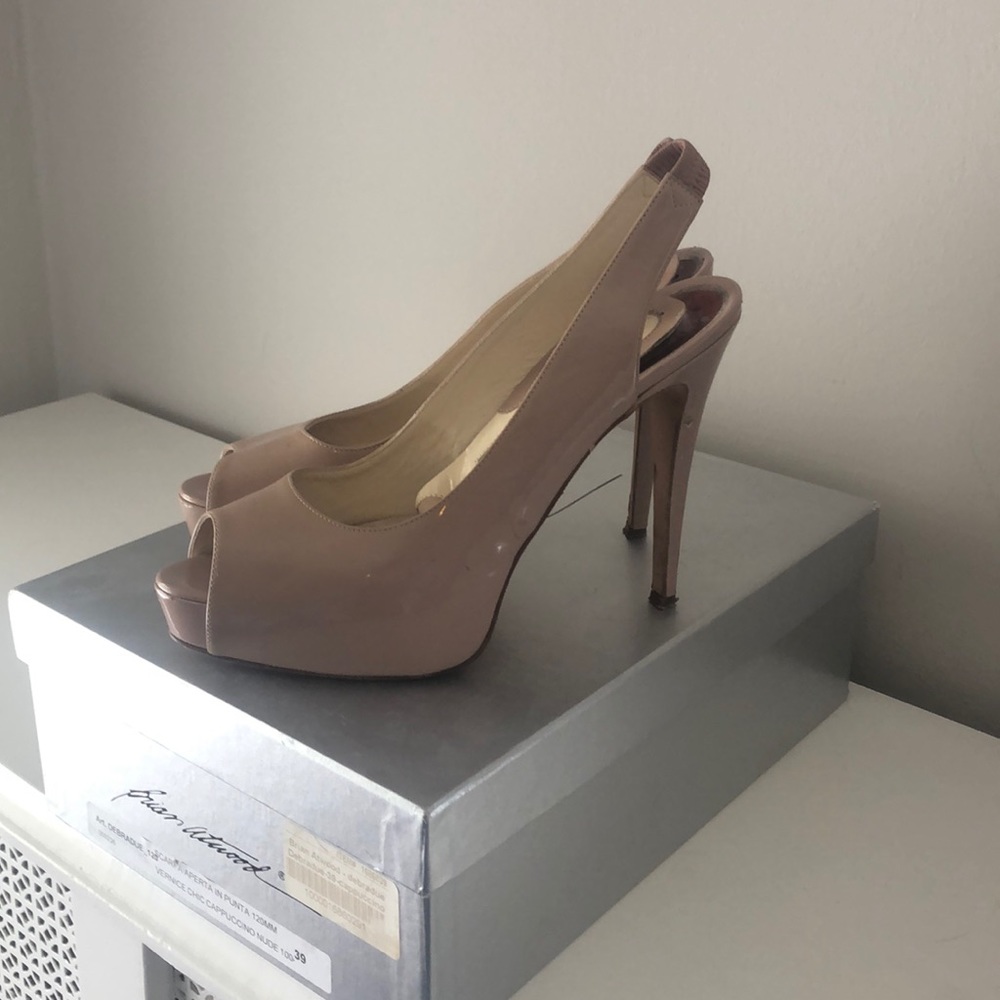 Brian Atwood nude peep toe pumps